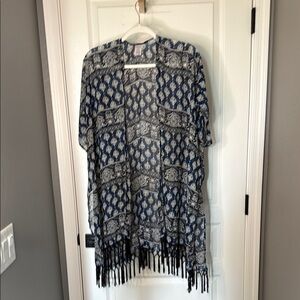 Patterned Blue and White Kimono Cardigan
